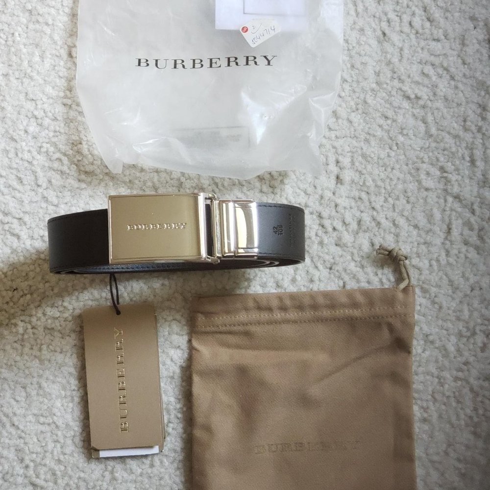 Burberry - Reversible Plaque Buckle Check Belt
